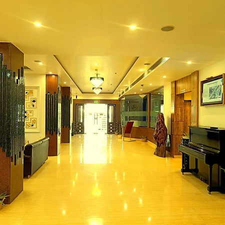Days Hotel Neemrana Exterior foto