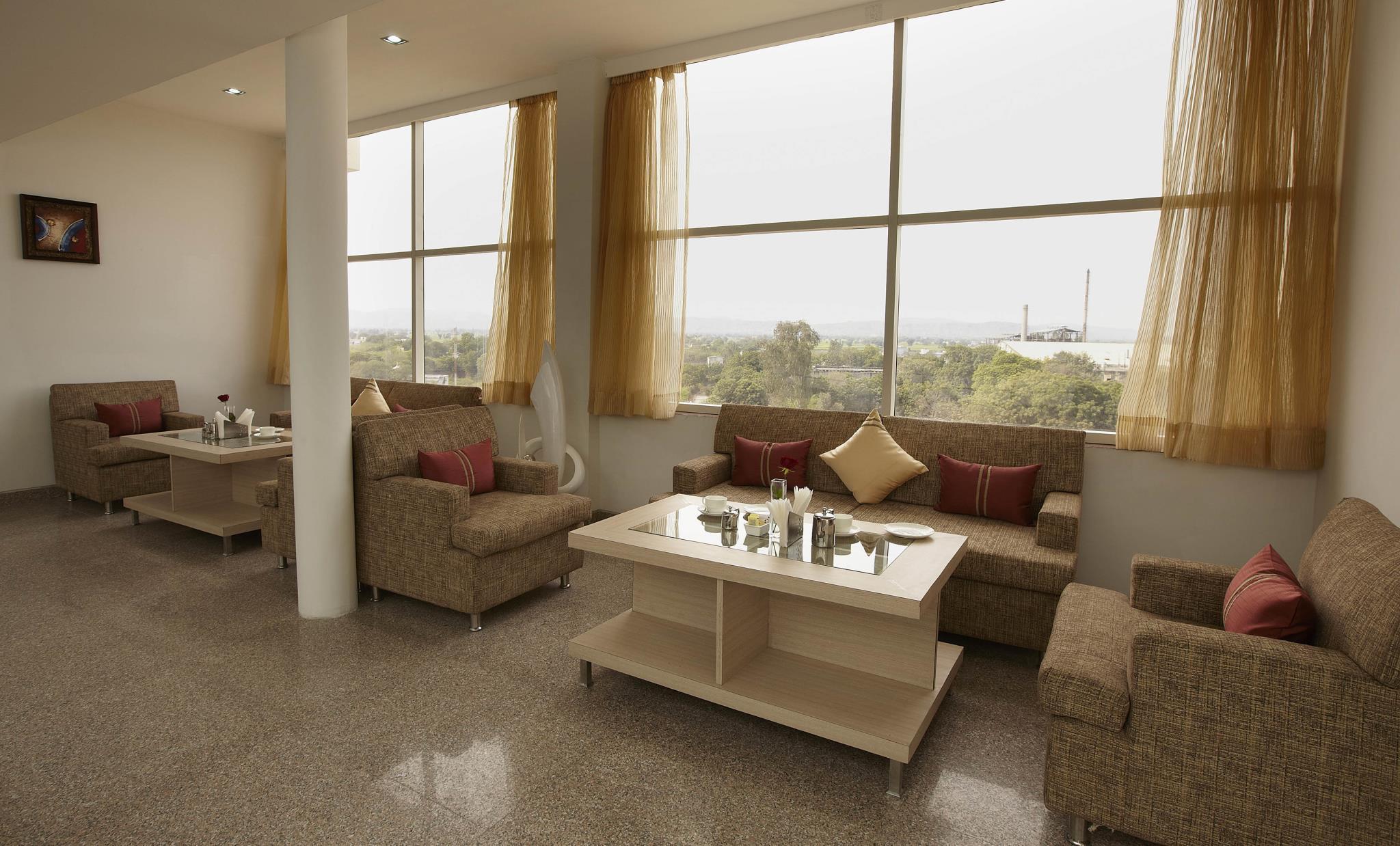 Days Hotel Neemrana Interior foto