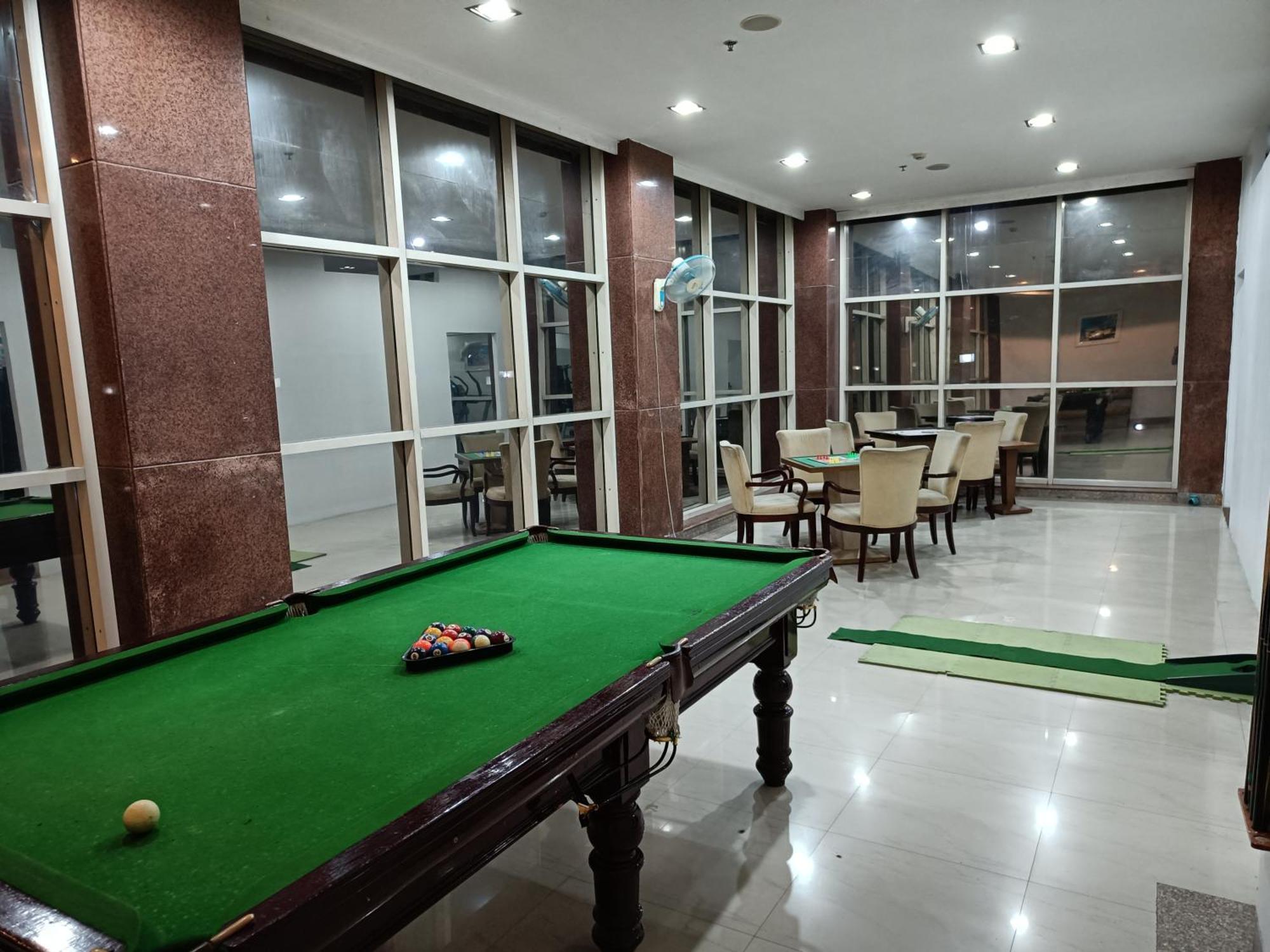 Days Hotel Neemrana Exterior foto