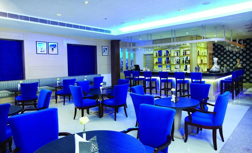Days Hotel Neemrana Restaurant foto
