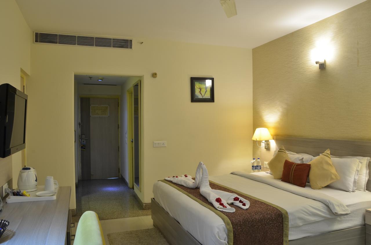 Days Hotel Neemrana Exterior foto