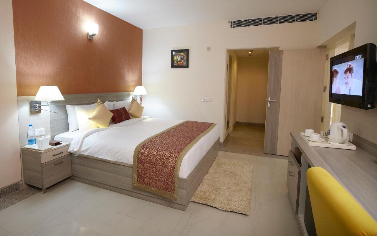 Days Hotel Neemrana Exterior foto
